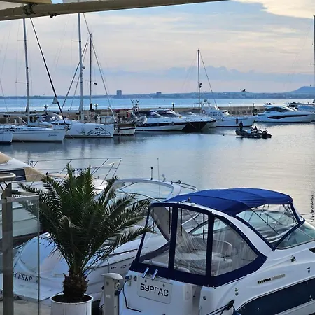 Lägenhet тристаен еуфория, влас Sveti Vlas